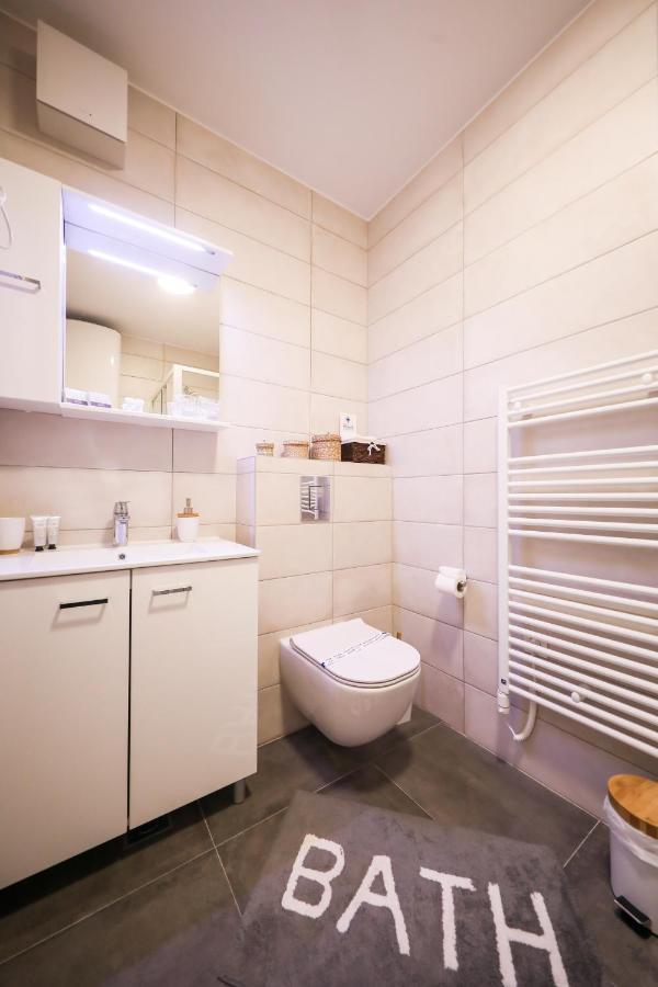 Allegro Exclusive Suite 2 With Private Parking And Balcony Zadar Exterior photo