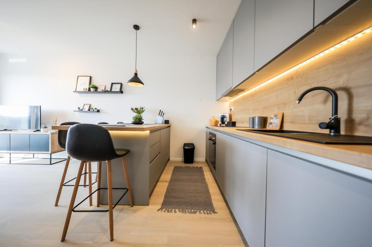 Allegro Exclusive Suite 2 With Private Parking And Balcony Zadar Exterior photo